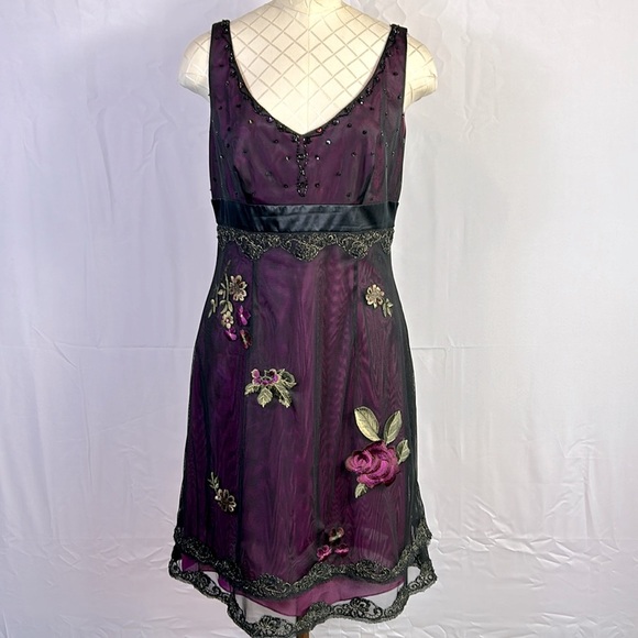 Adrianna Papell Dresses & Skirts - Adrianna Papell Purple Merlot Colored Midi size 10 Silk Lined Embroidered Beaded